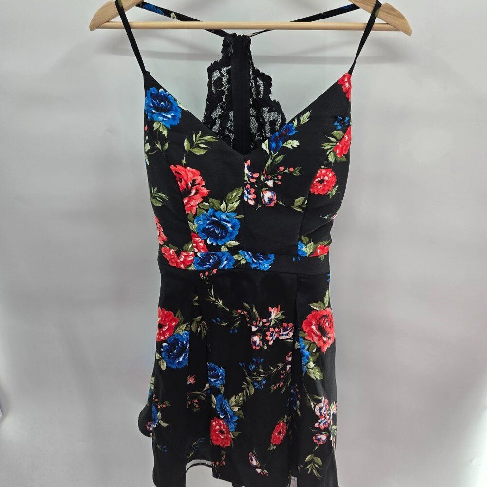 B. Smart Black Floral Halter Lace Back Cocktail Mini Dress Juniors Size 13